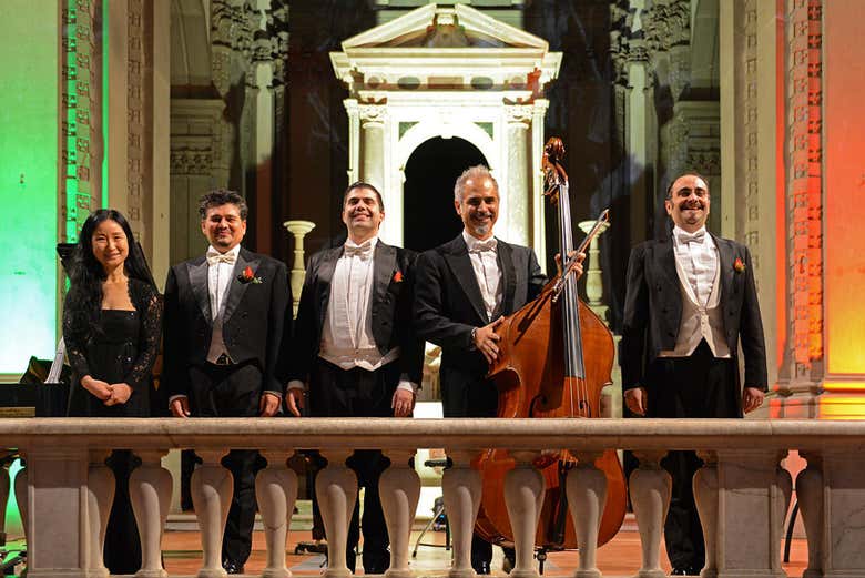 The opera singers in action