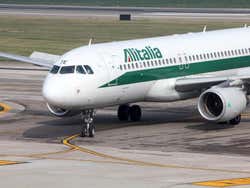 Florence Airport, Alitalia airplane